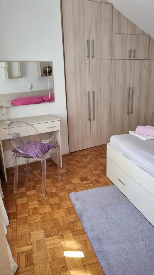 Apartment Natasha Biograd Na Moru Buitenkant foto